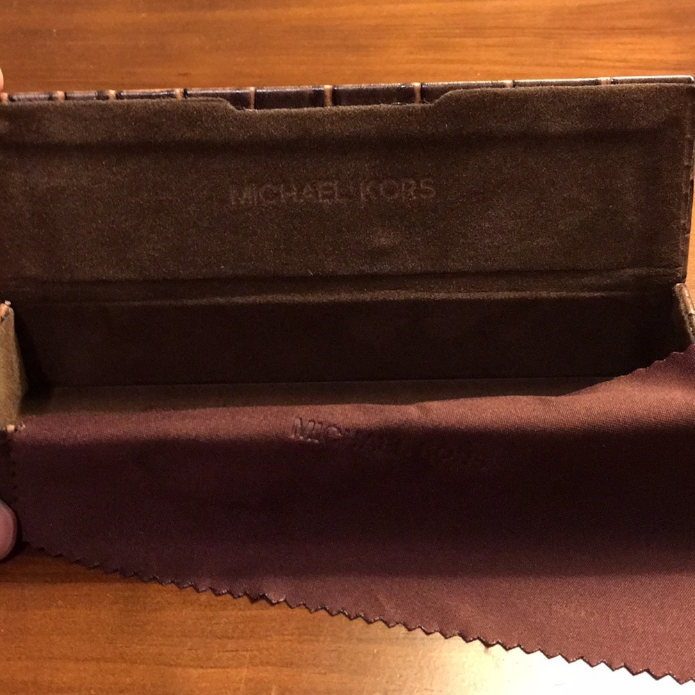 Michael Kors hard eyeglass case